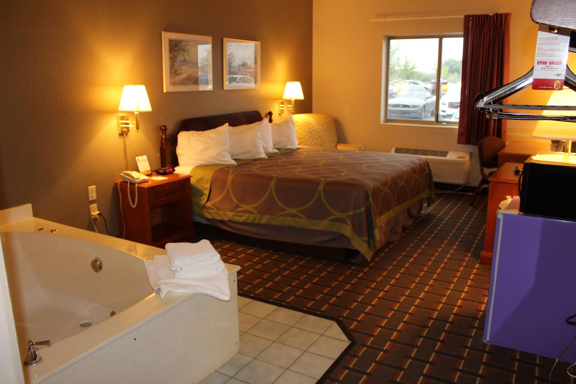 ซูเปอร์ 8 บาย วินด์แฮม วาลปาไรโซ Hotel วาลพาเรโซ ภายนอก รูปภาพ