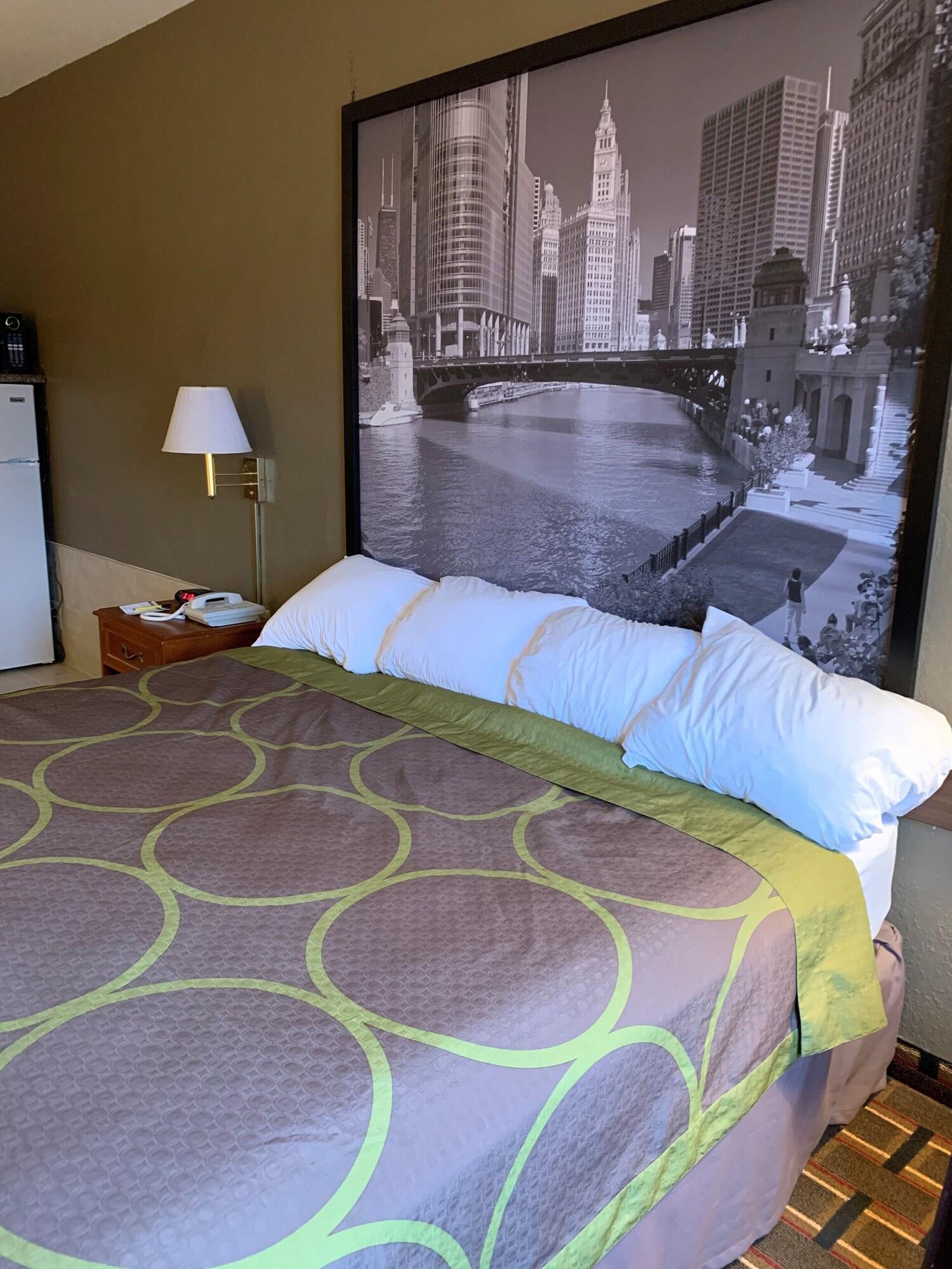 ซูเปอร์ 8 บาย วินด์แฮม วาลปาไรโซ Hotel วาลพาเรโซ ภายนอก รูปภาพ