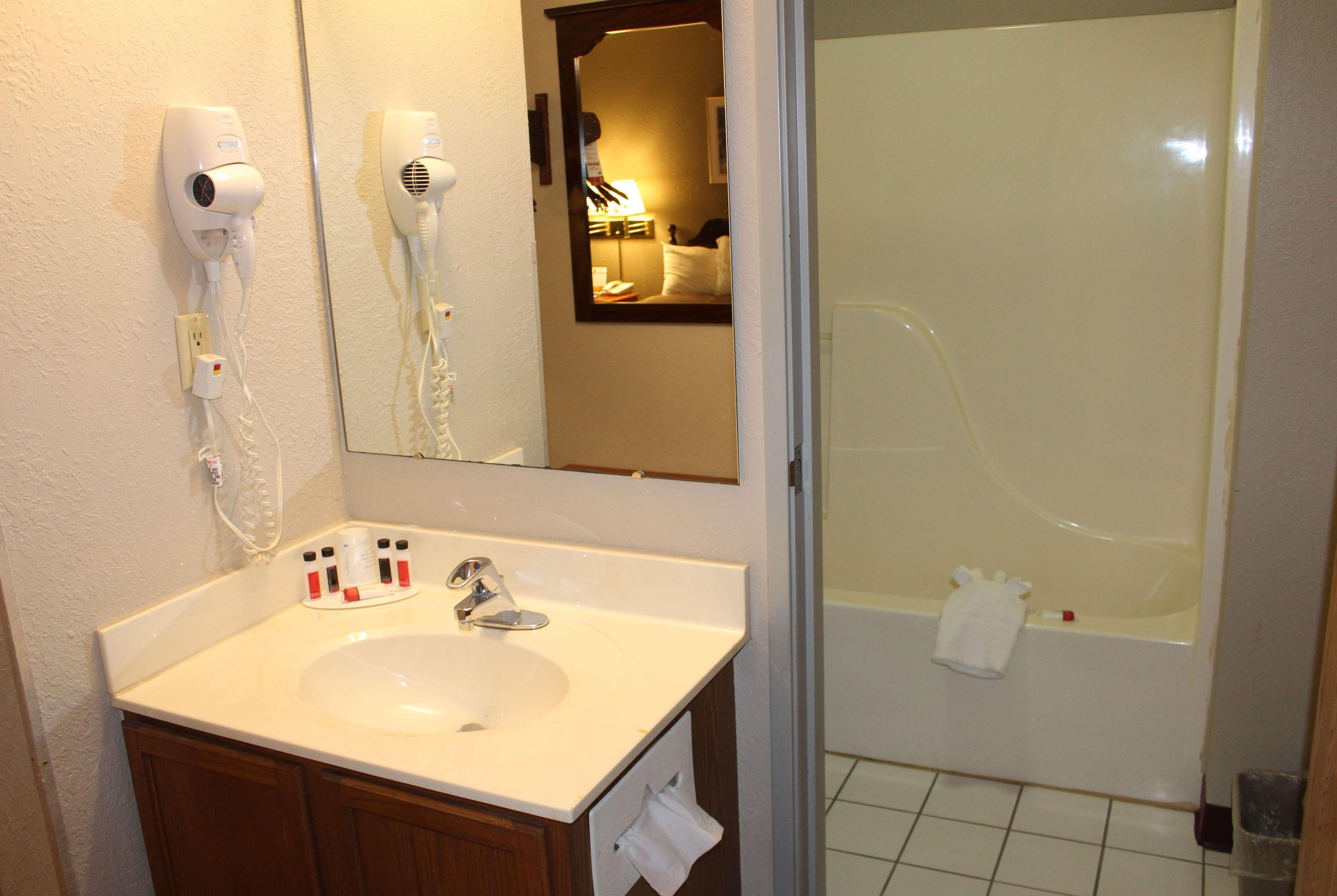 ซูเปอร์ 8 บาย วินด์แฮม วาลปาไรโซ Hotel วาลพาเรโซ ภายนอก รูปภาพ